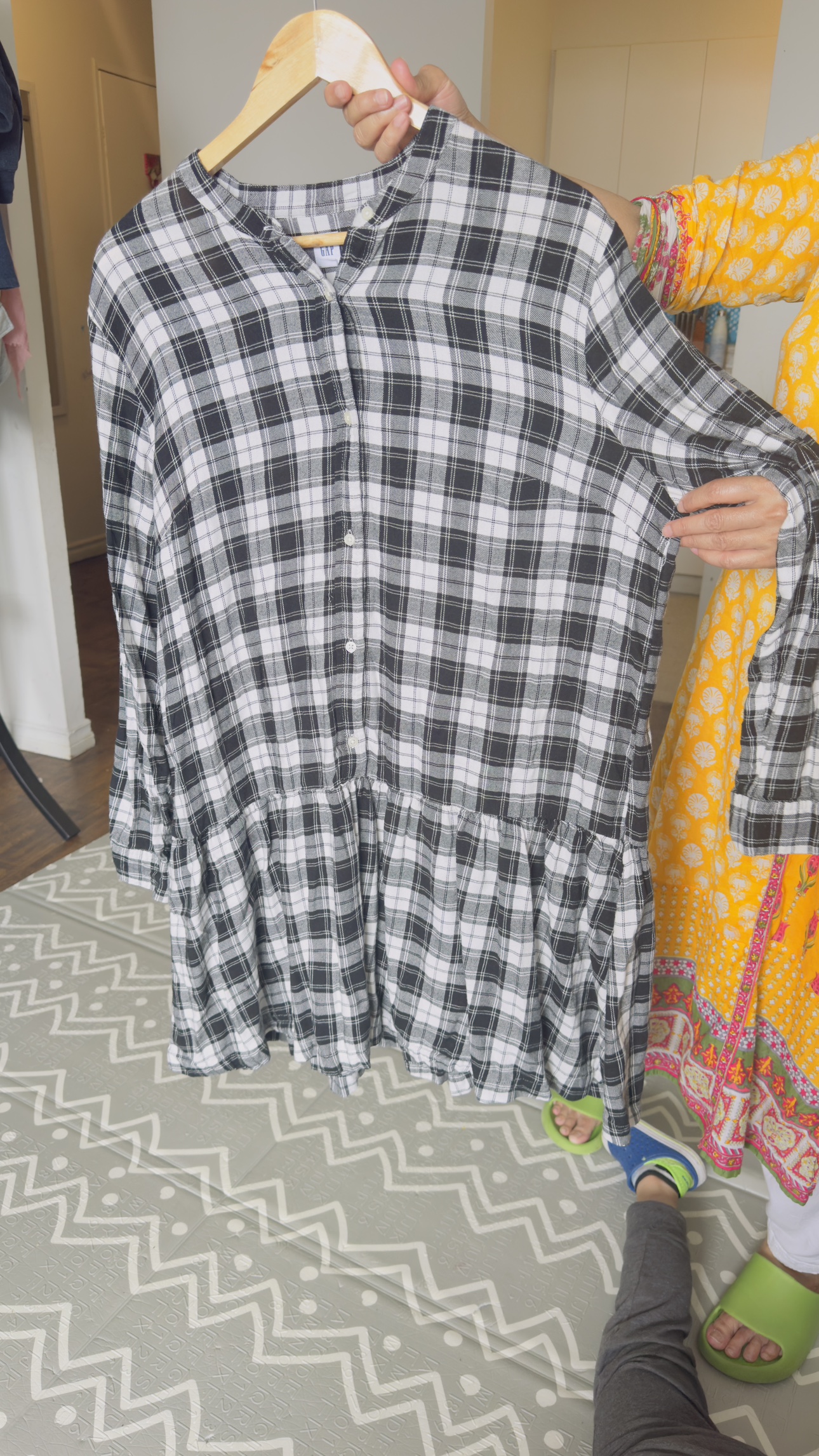 Women's shirts good during maternit image indicator(3)