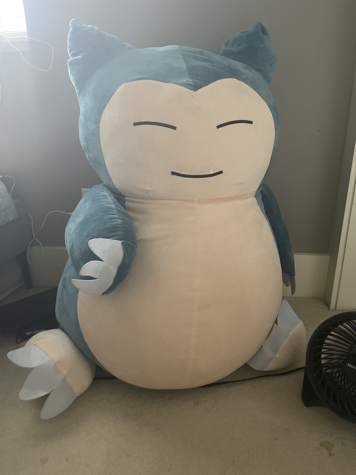Snorlax Large Plushie thumbnail