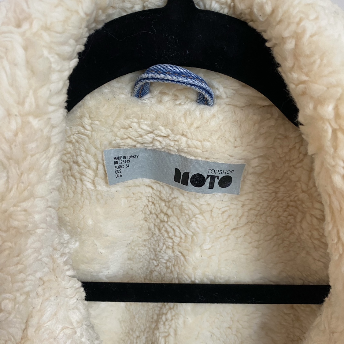 TOPSHOP Sherpa Jean Jacket (2) image indicator(3)