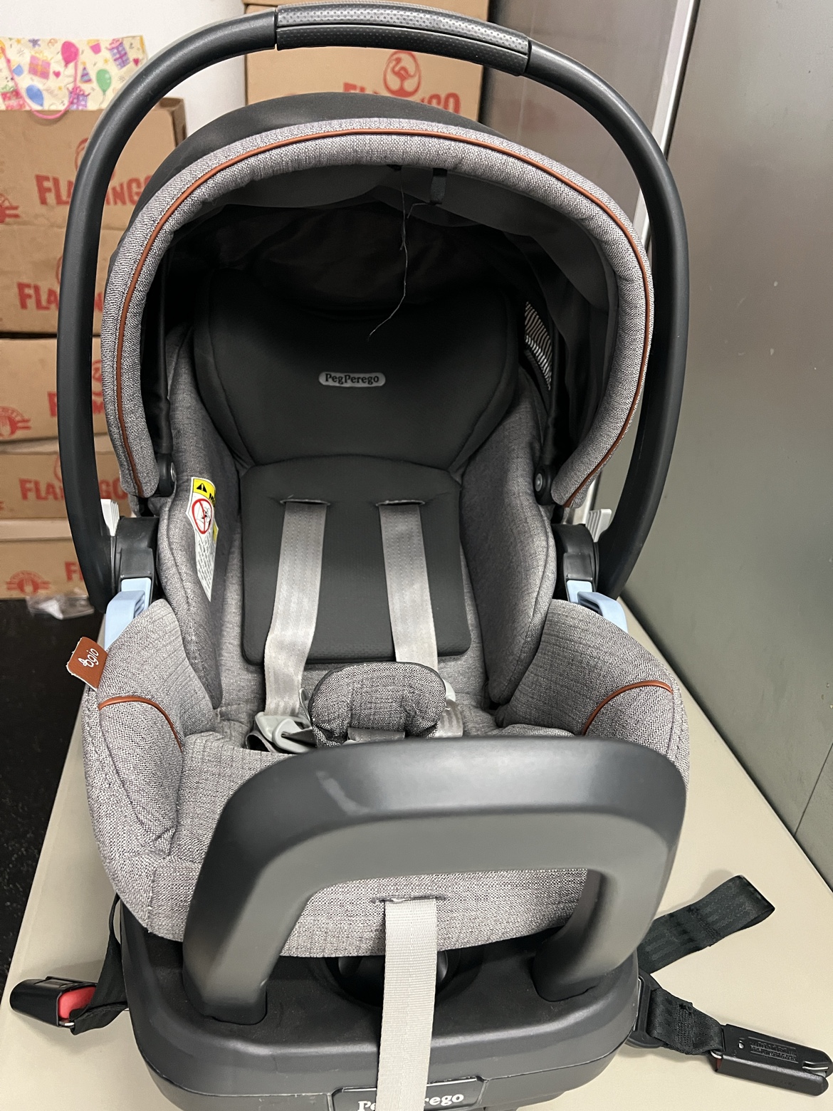 Infant car seat