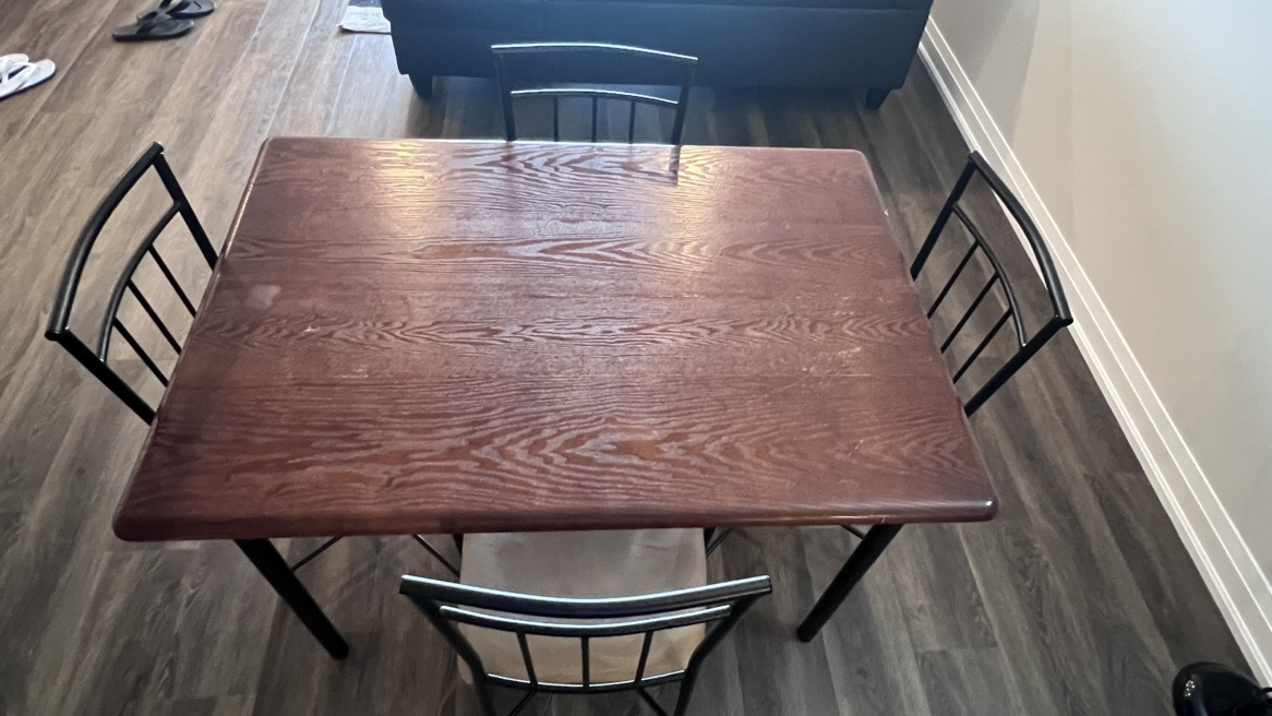 Move out sale: Traditional 5-Piece Dining Set image indicator(3)