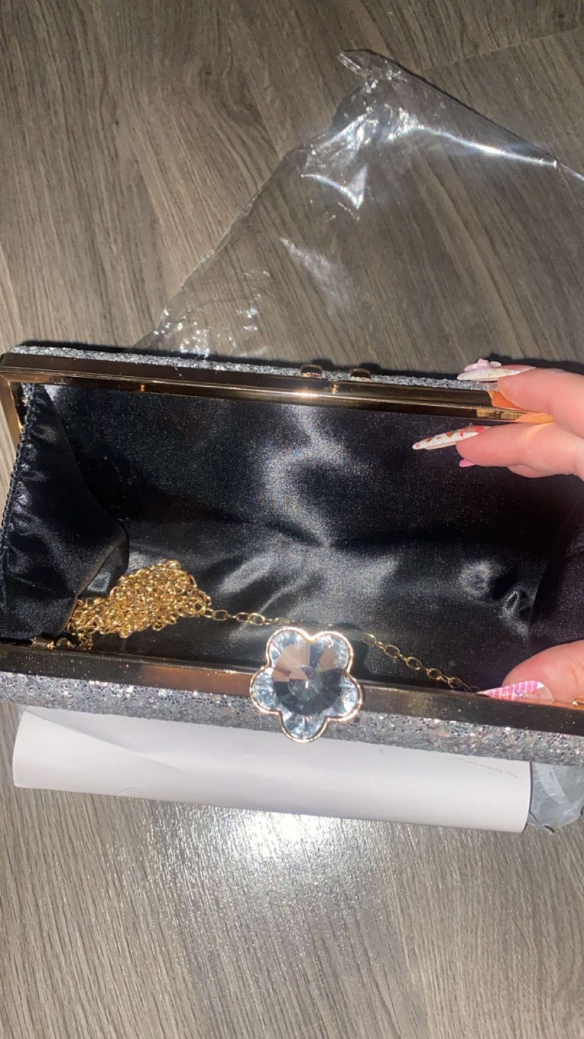 Silver glitter clutch - photo 3