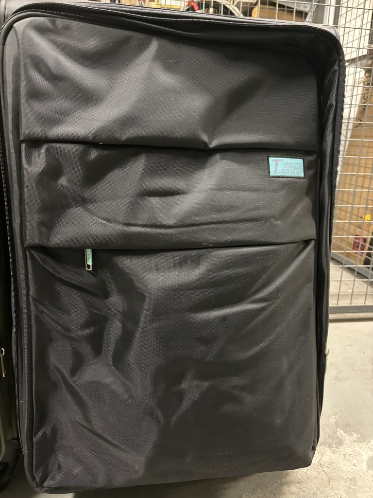 Travel Luggage 🧳 30 inch thumbnail
