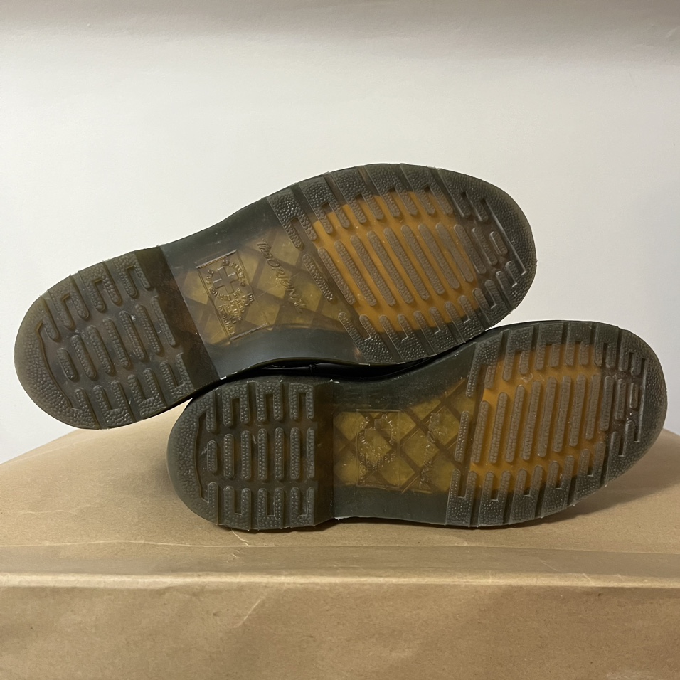 Vegan Dr.Martens Chelsea Boots / US Women’s 7 image indicator(7)