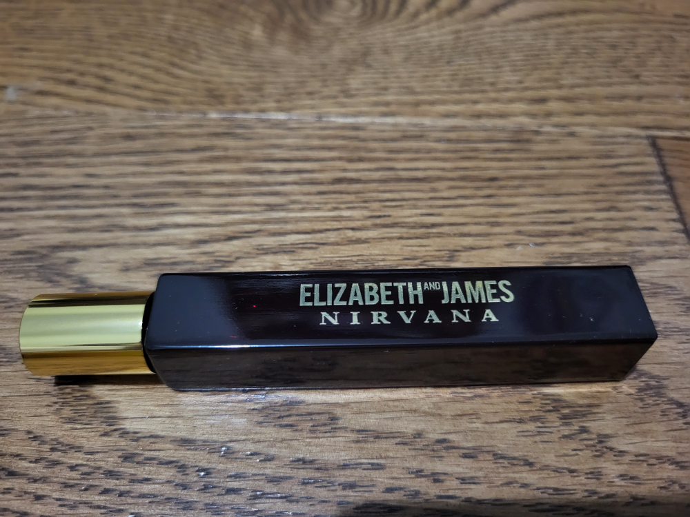 Lightly used Perfume and new makeup bundle - photo 4