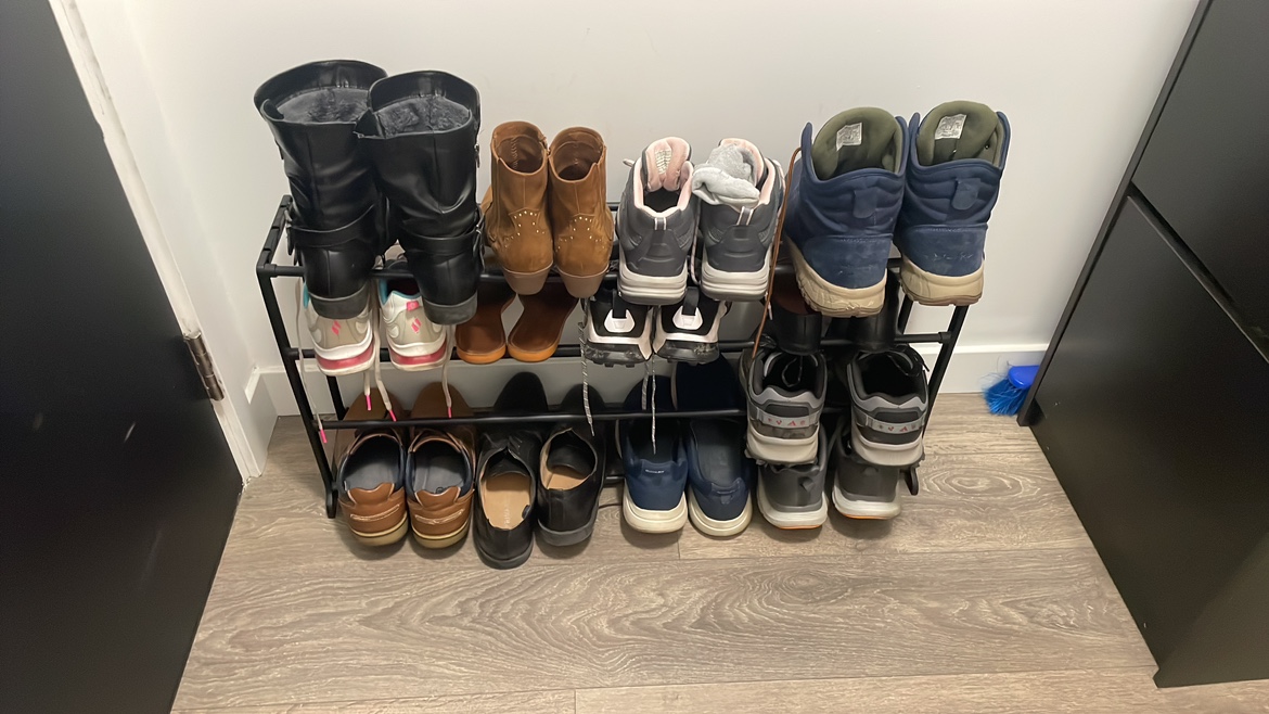 Shoe rack