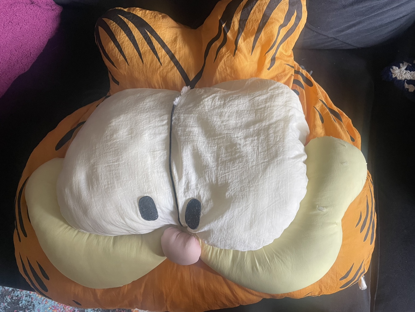 Large Garfield pillow thumbnail