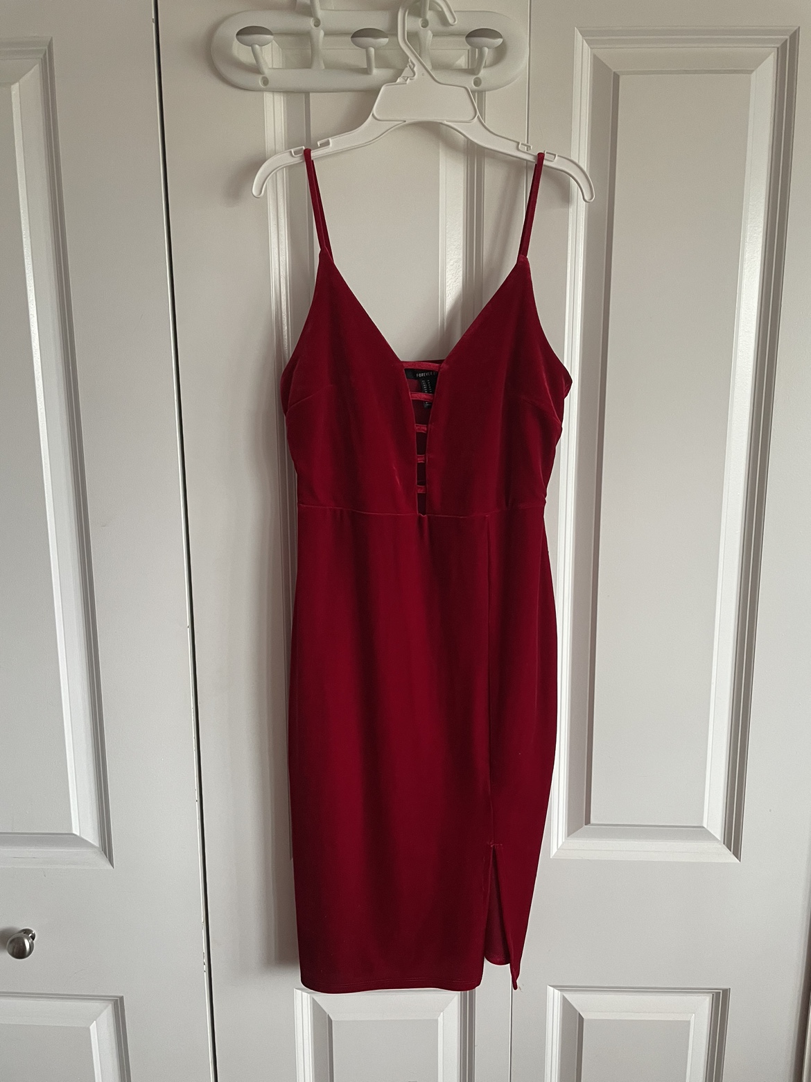 velvet red dress (Forever 21) thumbnail