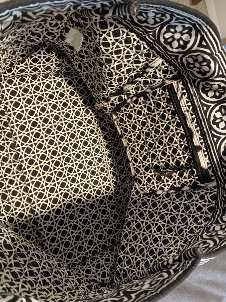 Authentic retired Vera Bradley 16x23x8 - photo 3