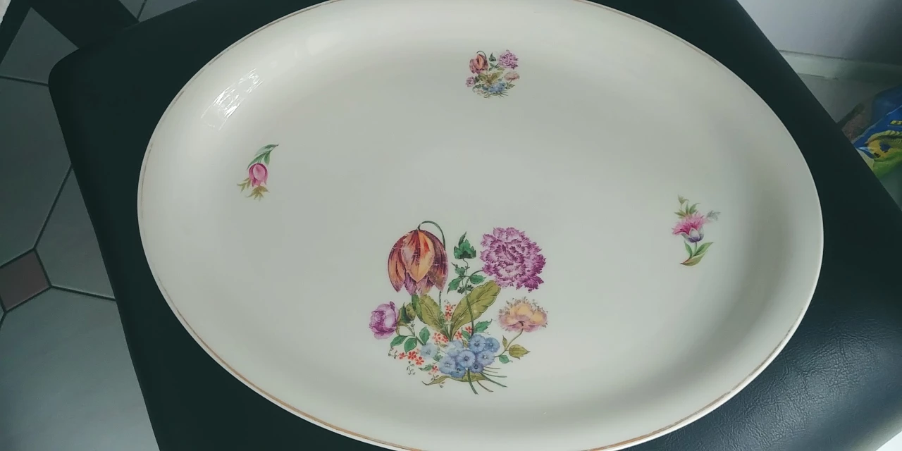 🧡 Oval Serving Dishes Elegant and Vintage from Europe image indicator(4)