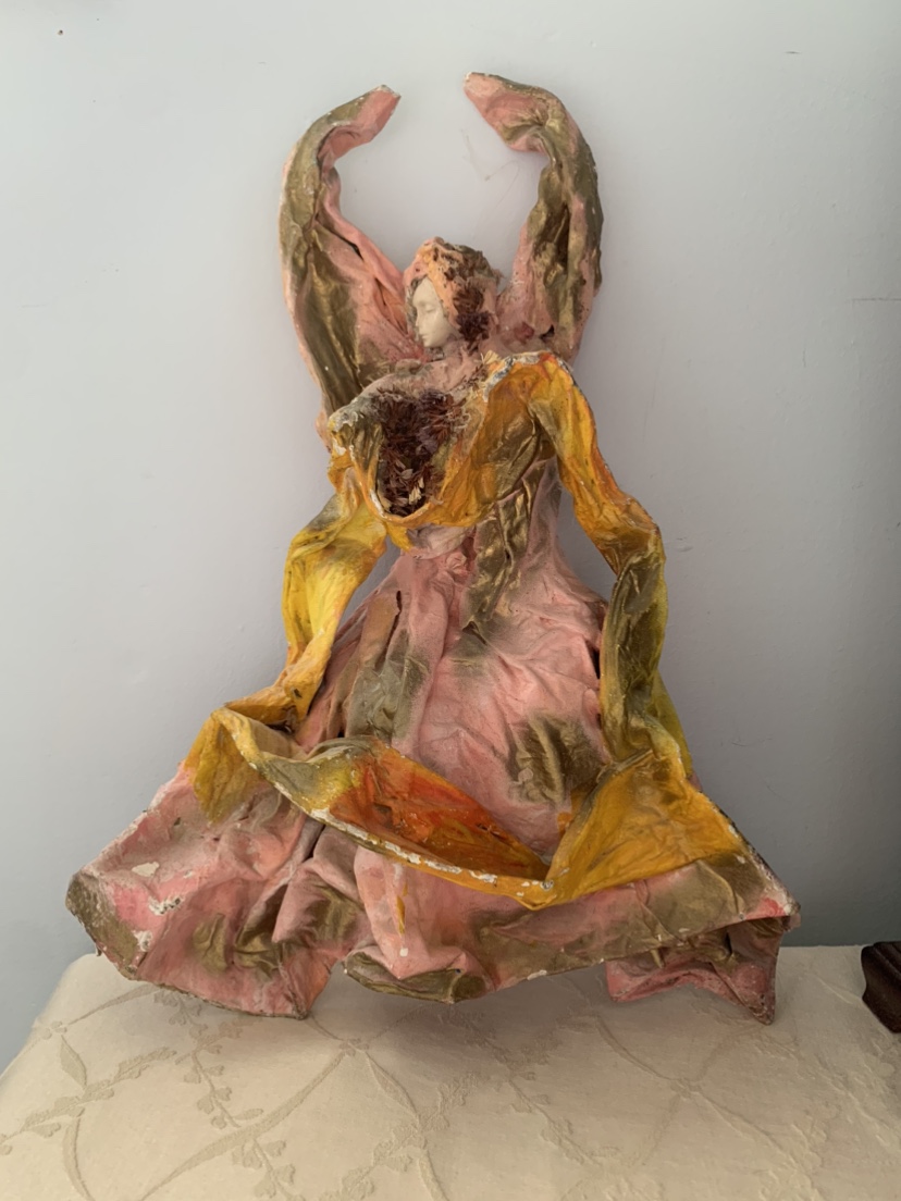 Paper mache angle - photo 3