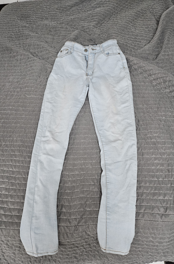 jeans