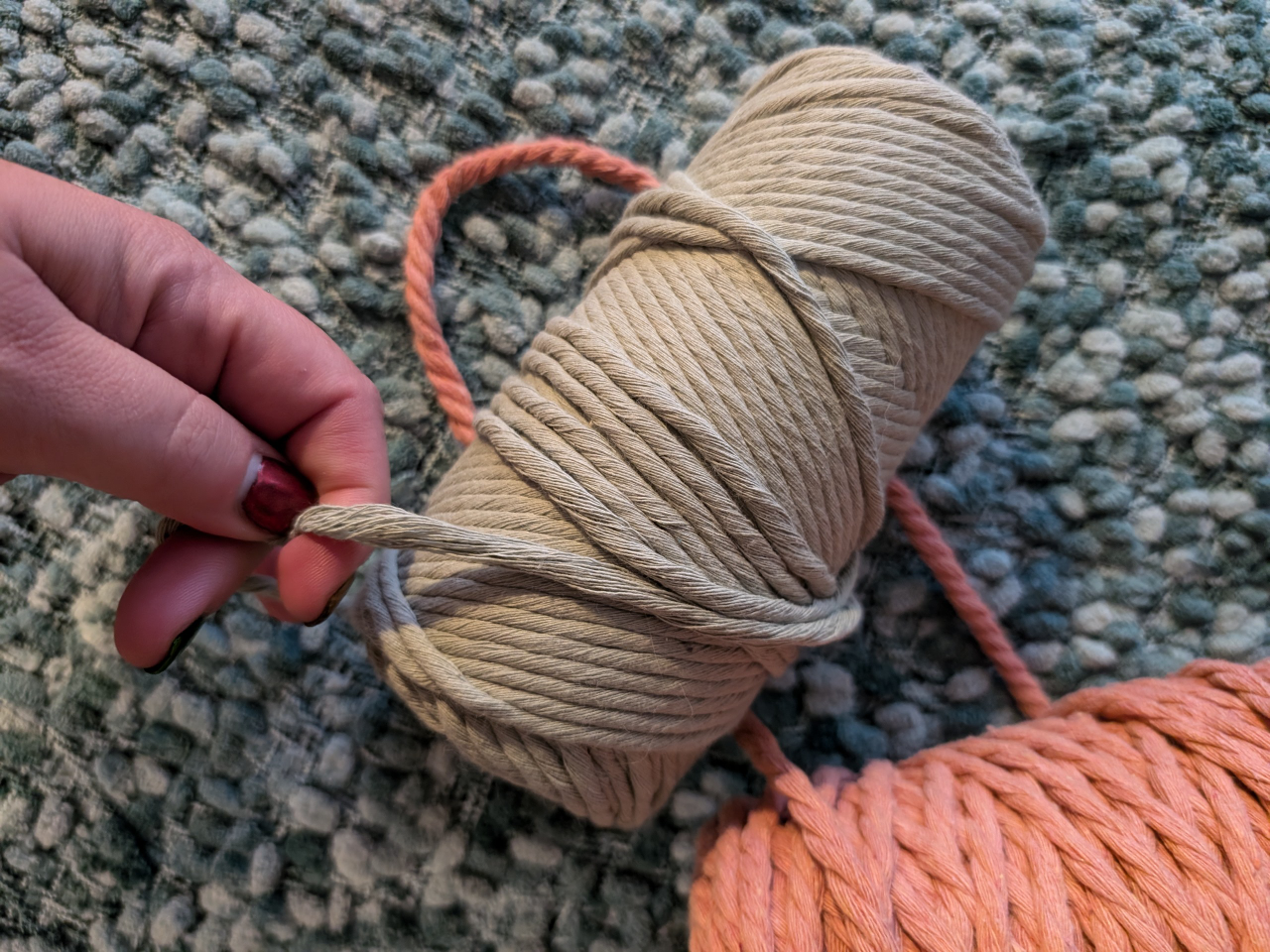 100% recycled cotton rope used for macrame plant hangers image indicator(3)