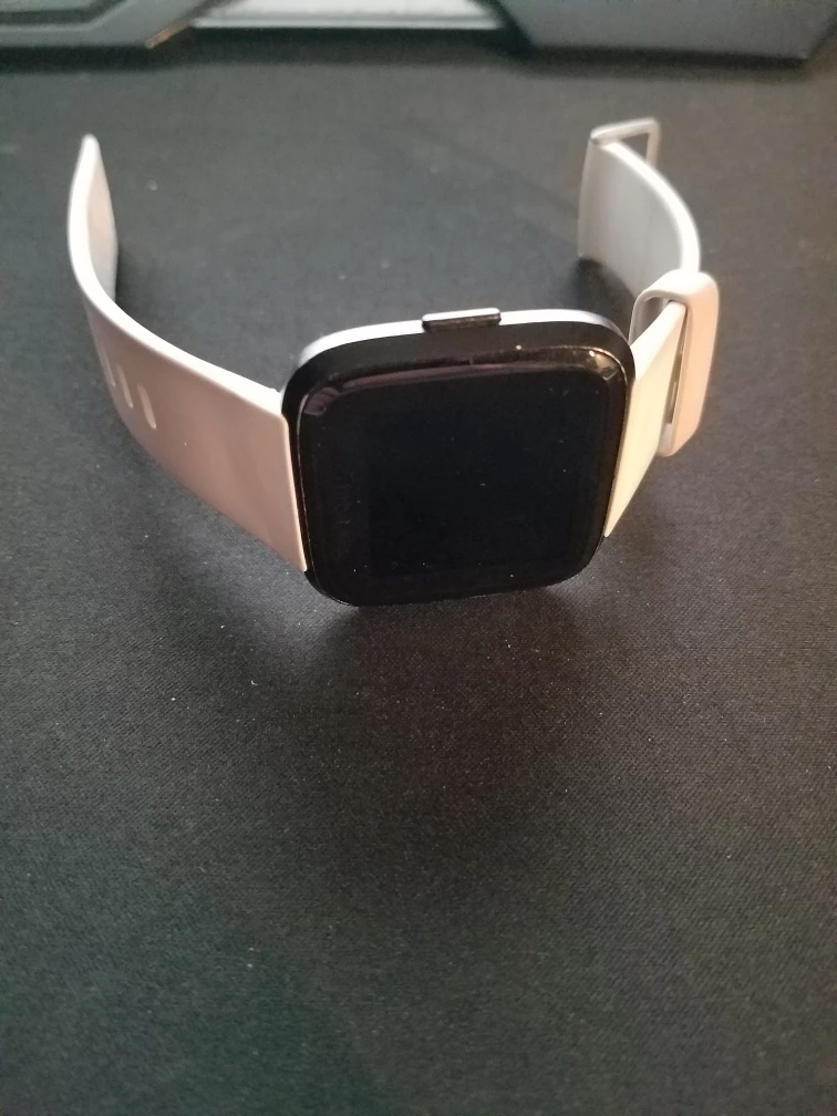 Fitbit versa 2
