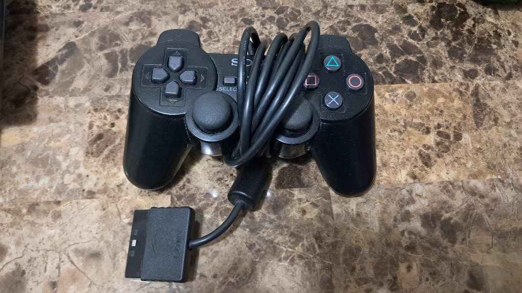 SONY PLAYSTATION 2 with WOLVERINE and GTA VICE CIT FREE - photo 2