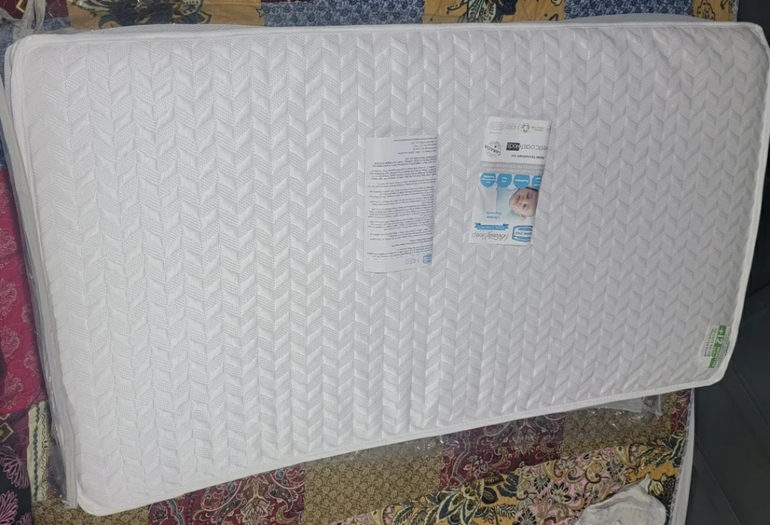 Simmons crib mattress
