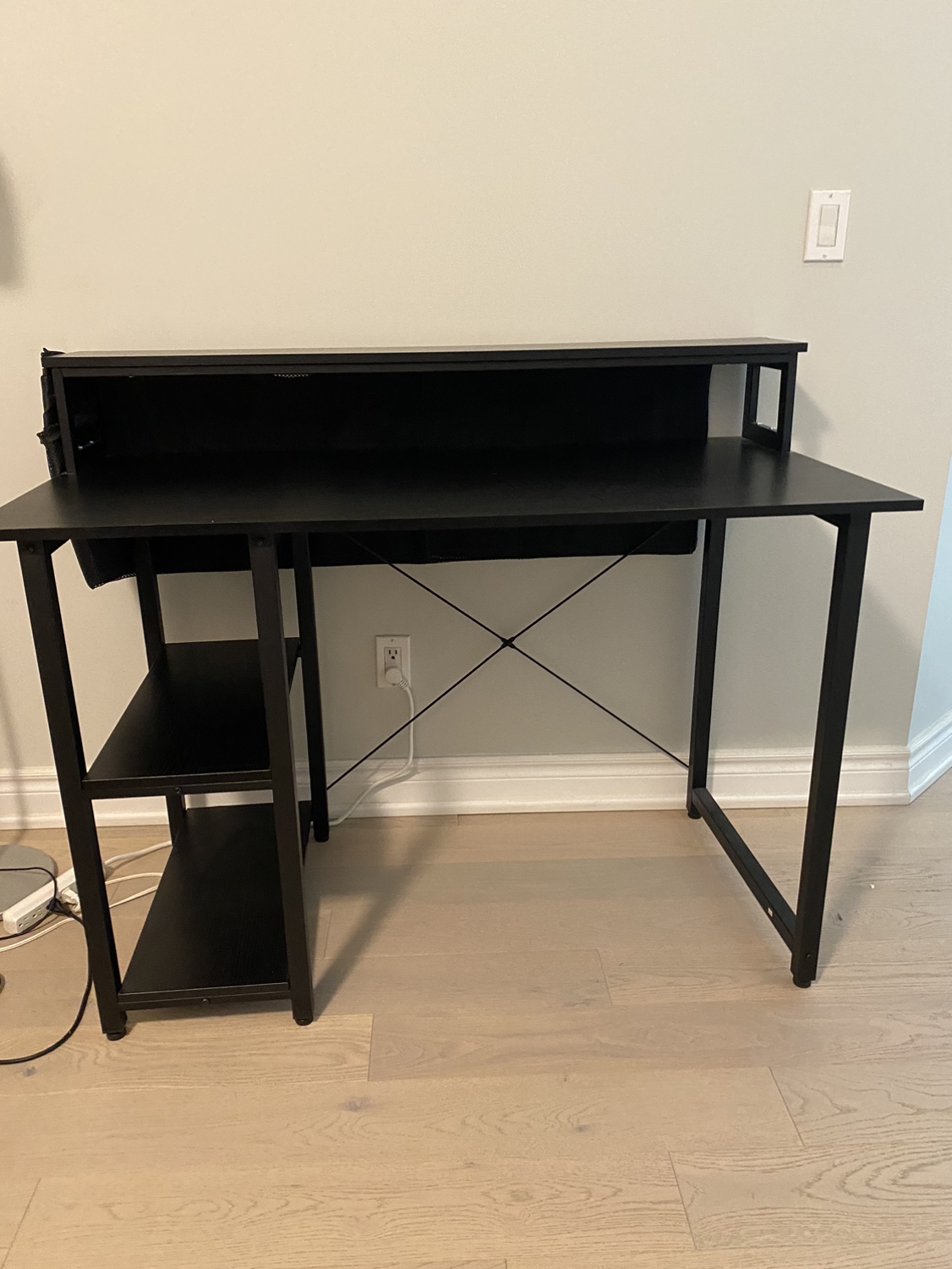Computer desk