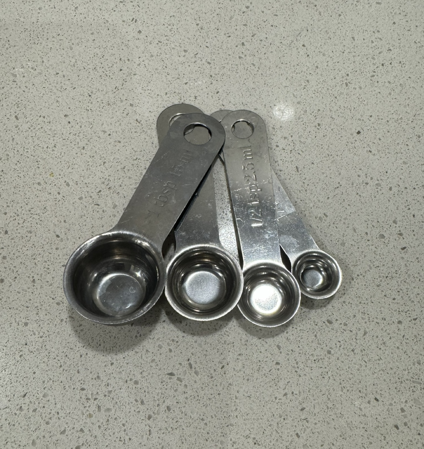 set of 4 measuring spoons thumbnail