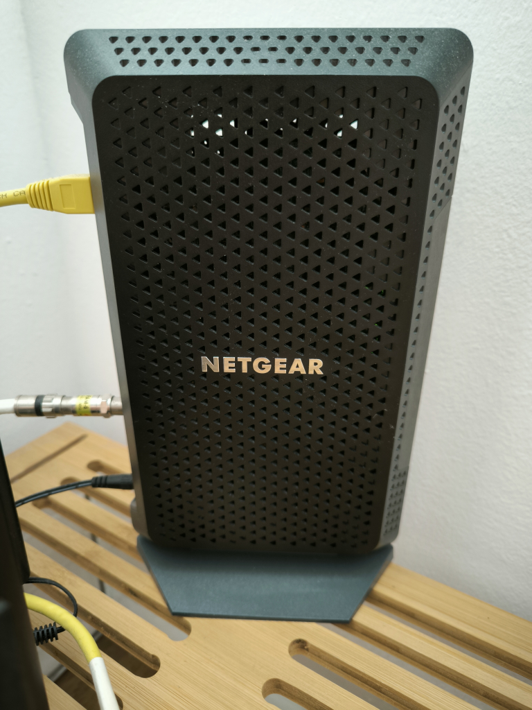 Modem Netgear Nighthawk CM1200 Docsis 3.1 - photo 5