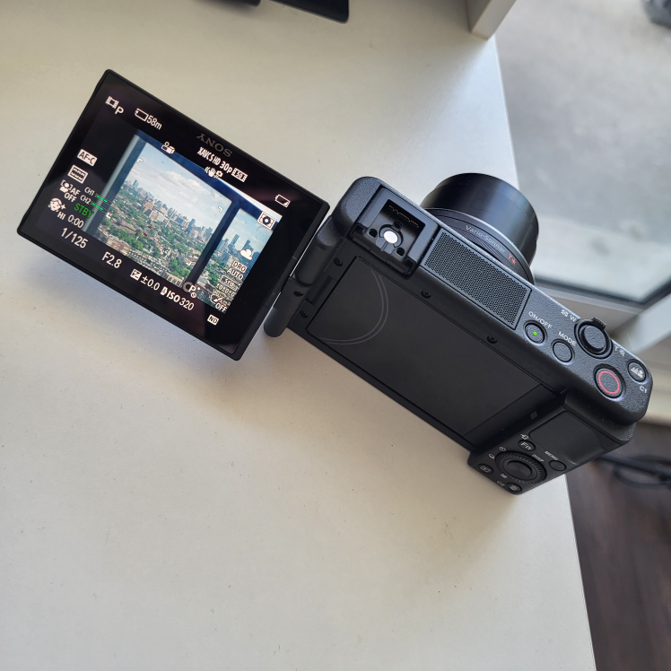 Sony Cyber-shot ZV-1 Digital Camera - Black - photo 5