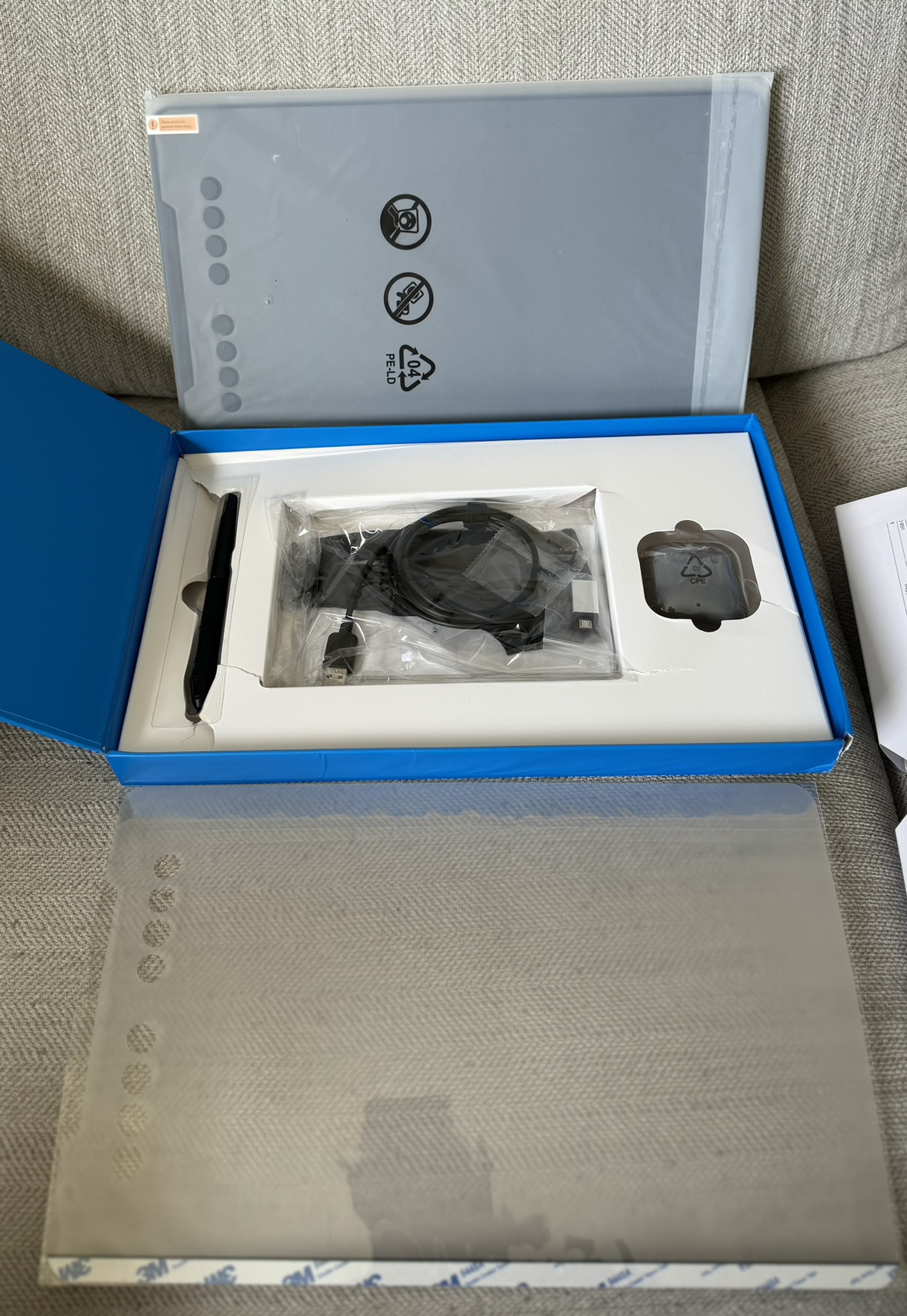 Brand New - DECO 01 V2 XP-PEN Drawing Pad - photo 3