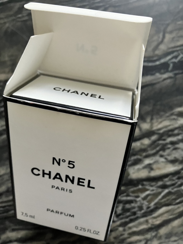 CLASSIC                       -the real deal- image indicator(2)