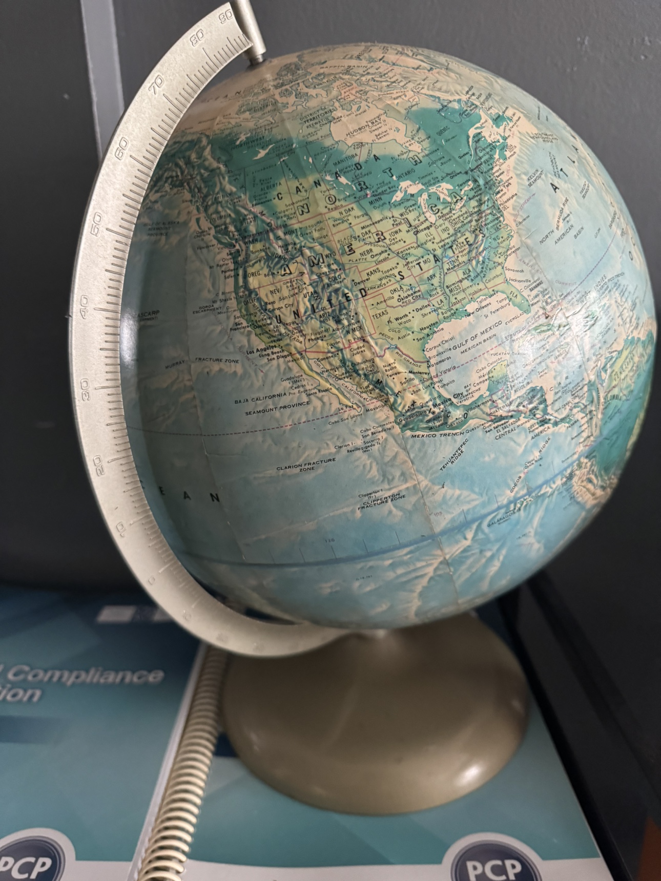 VINTAGE ROTATING GLOBE - photo 2
