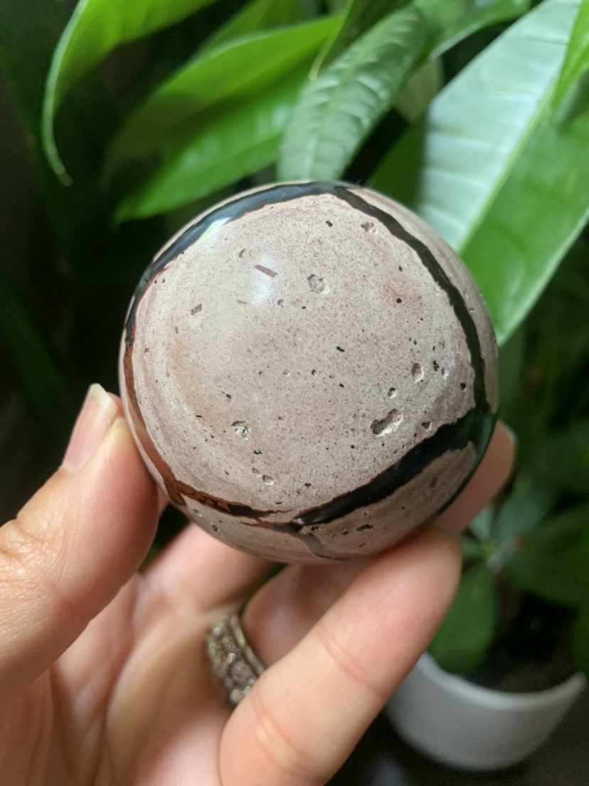 Red volcanic moss agate (UV reactive ) sphere A - crystal image indicator(4)