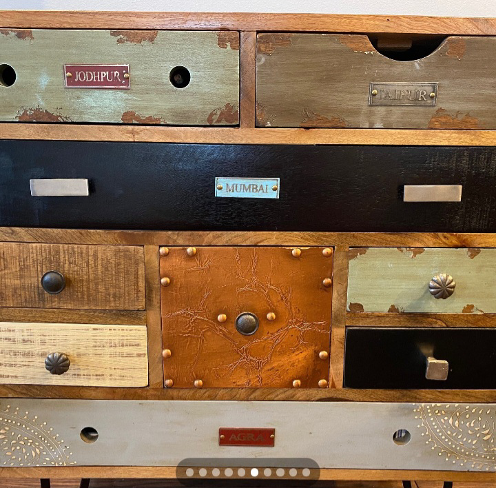 Tacoma buffet chest