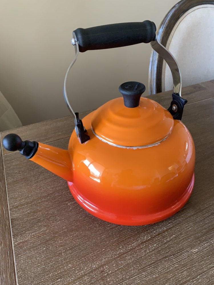 Le Creuset Kettle thumbnail