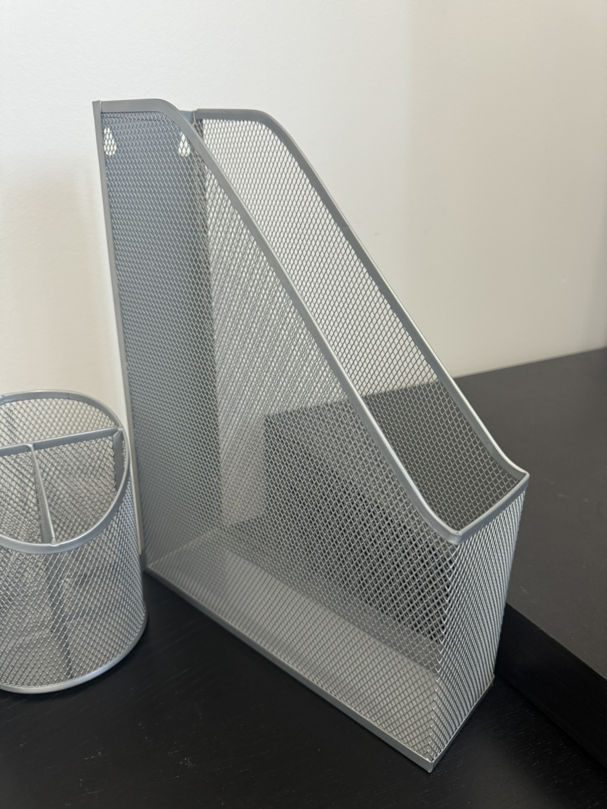 BUNDLE DEAL!! Metal Office Desk Organizers - photo 4