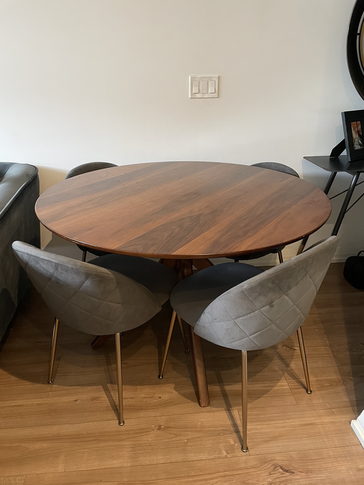 Dining set of 4