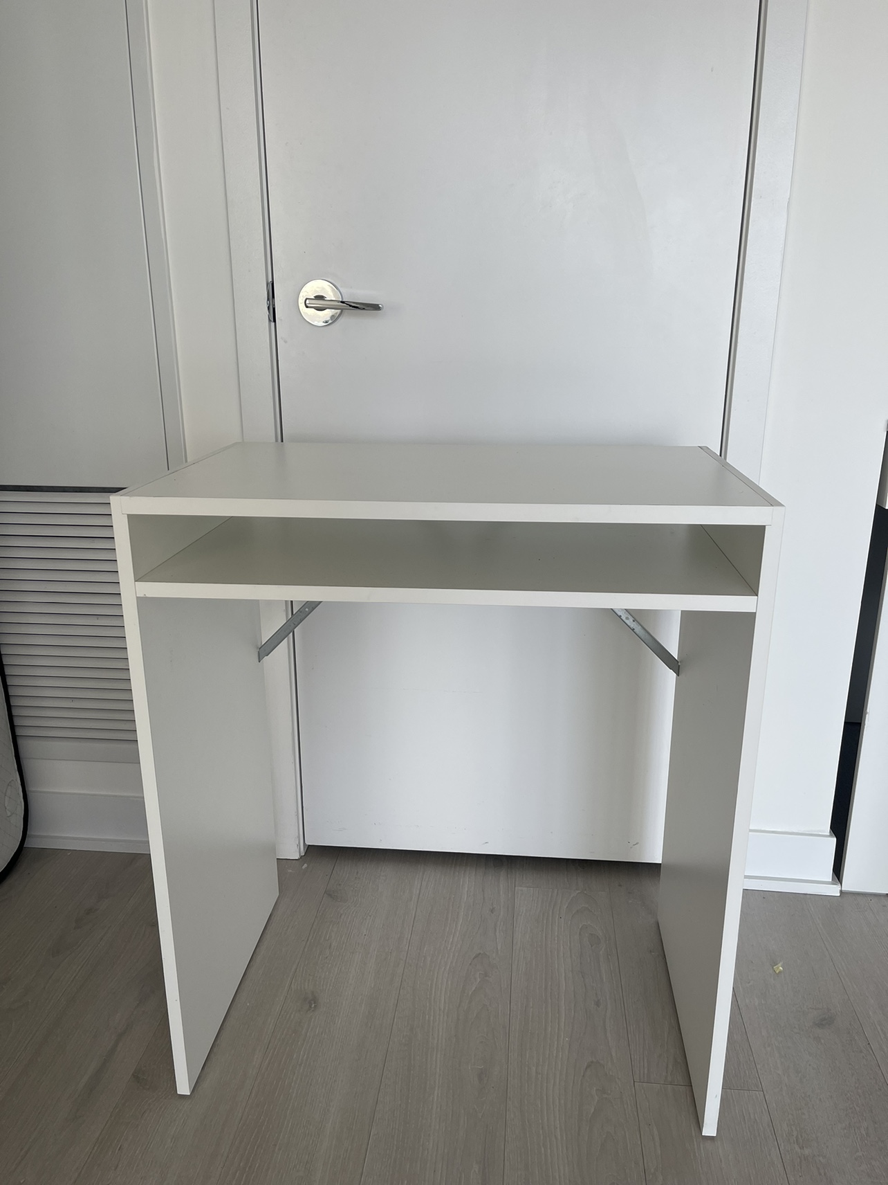 Small white desk