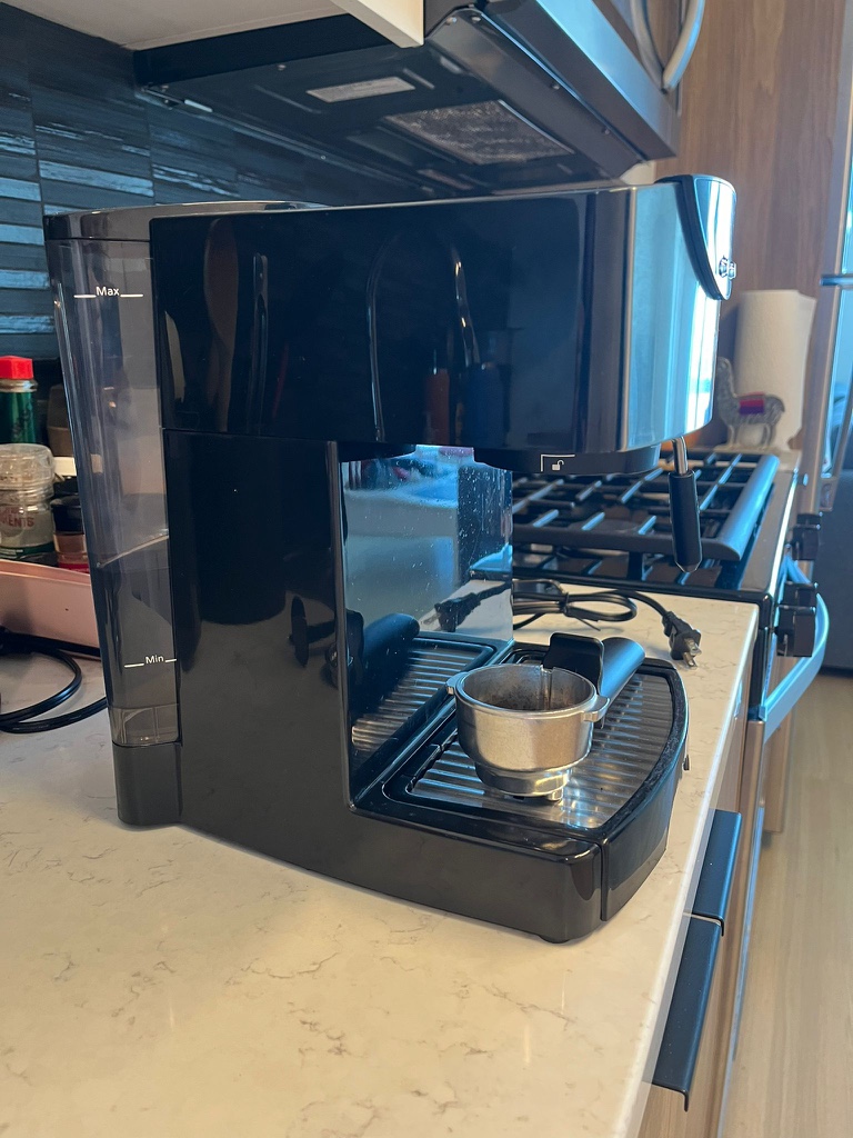 Espresso coffee maker & Grinder bundle! - photo 3