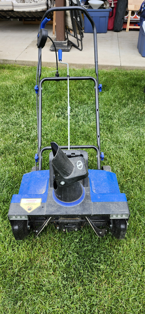 electric snow blower - photo 4