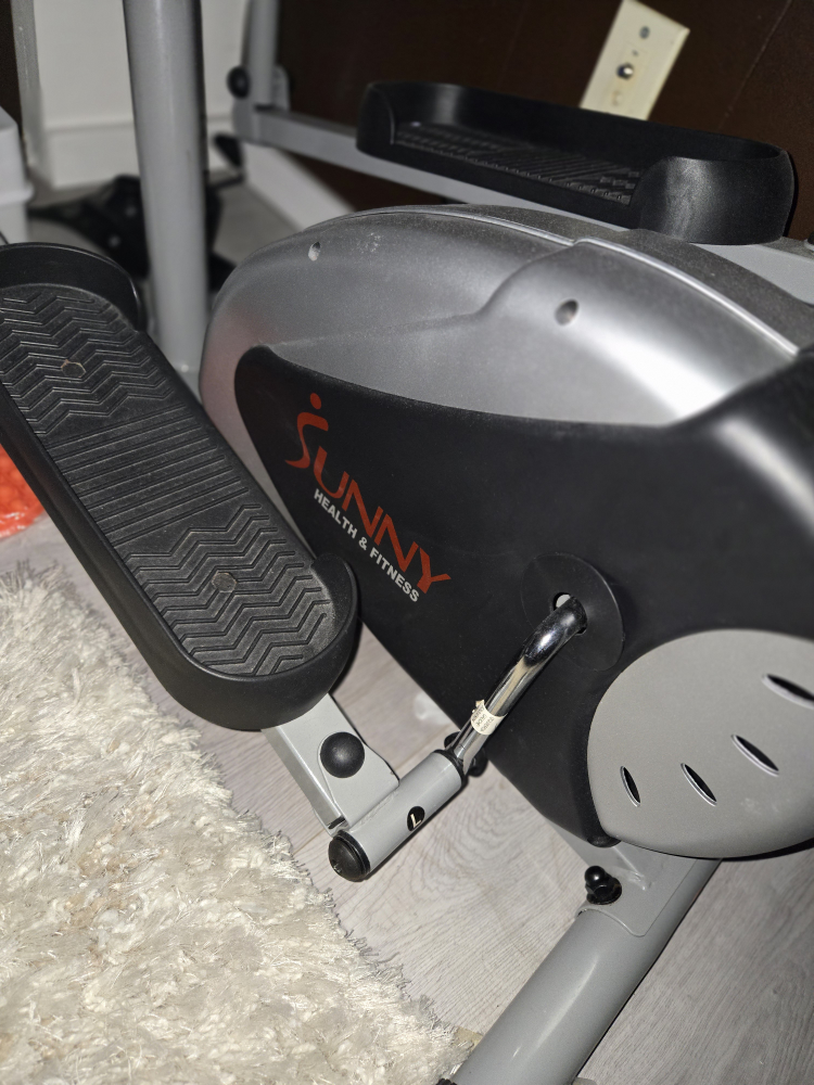 Great condition eliptical - photo 5
