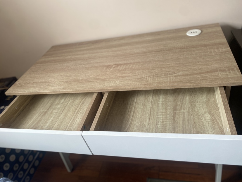Computer table with usb - photo 2