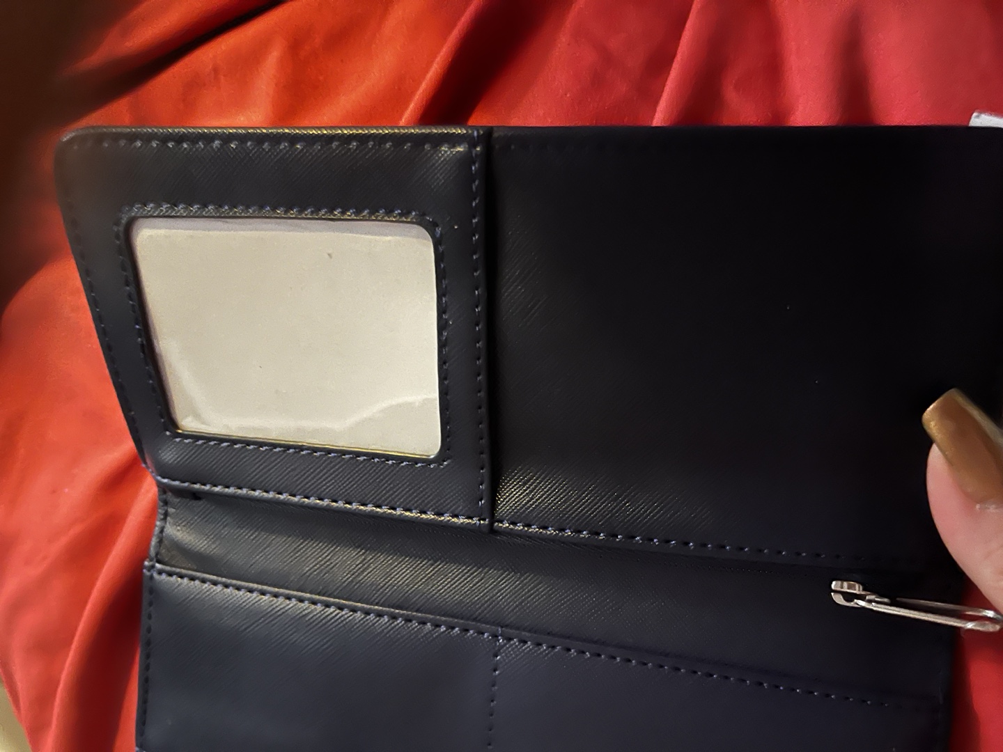 BNWT DISNEY WALLET image indicator(5)