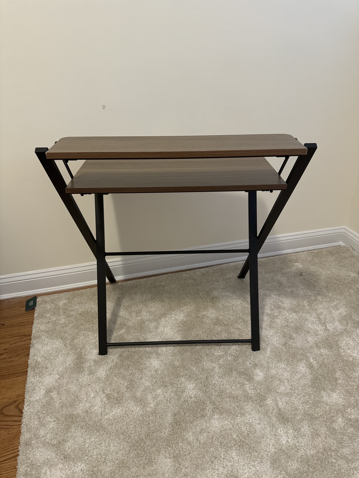 Brand new rarely used folding desk - photo 3