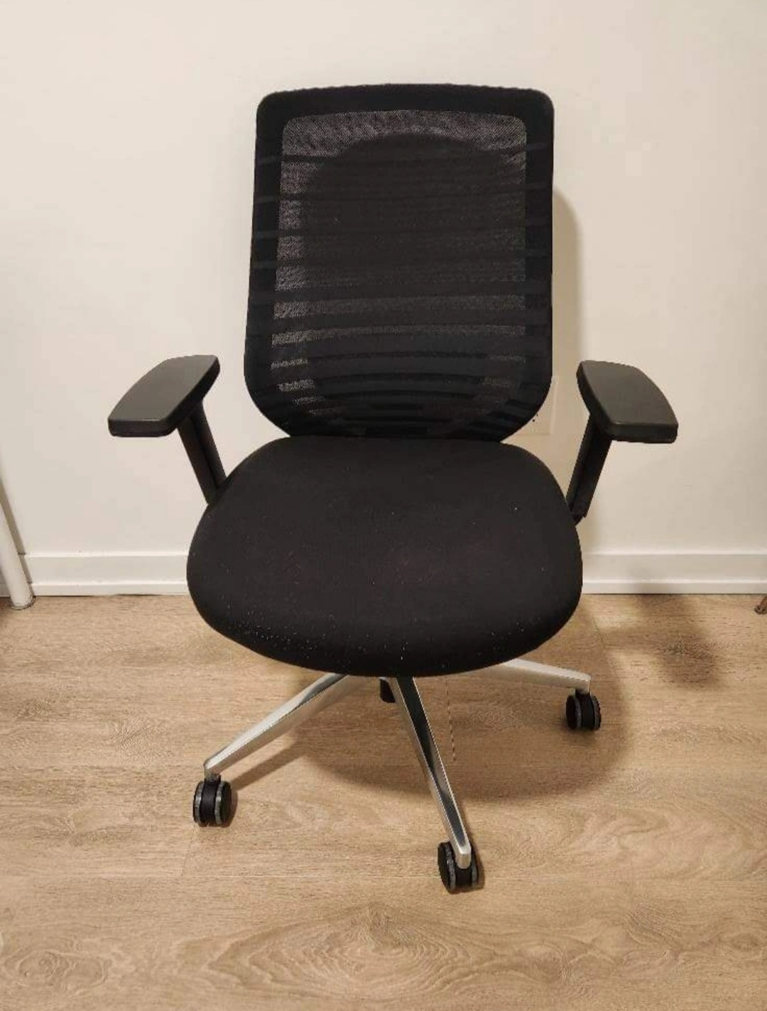 Branch Office Chair thumbnail