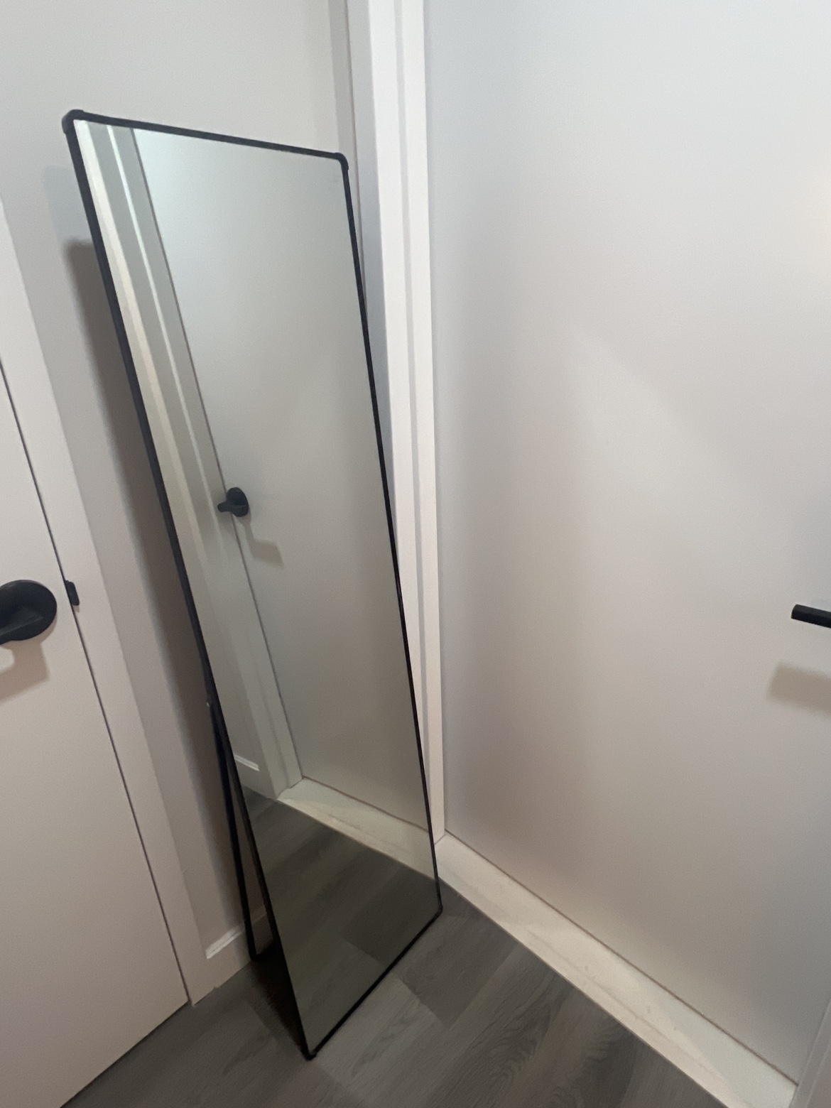 Full size mirror
