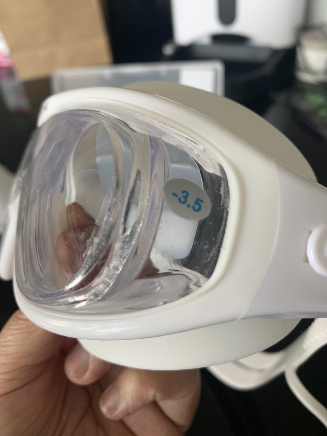 Prescription goggles image indicator(2)