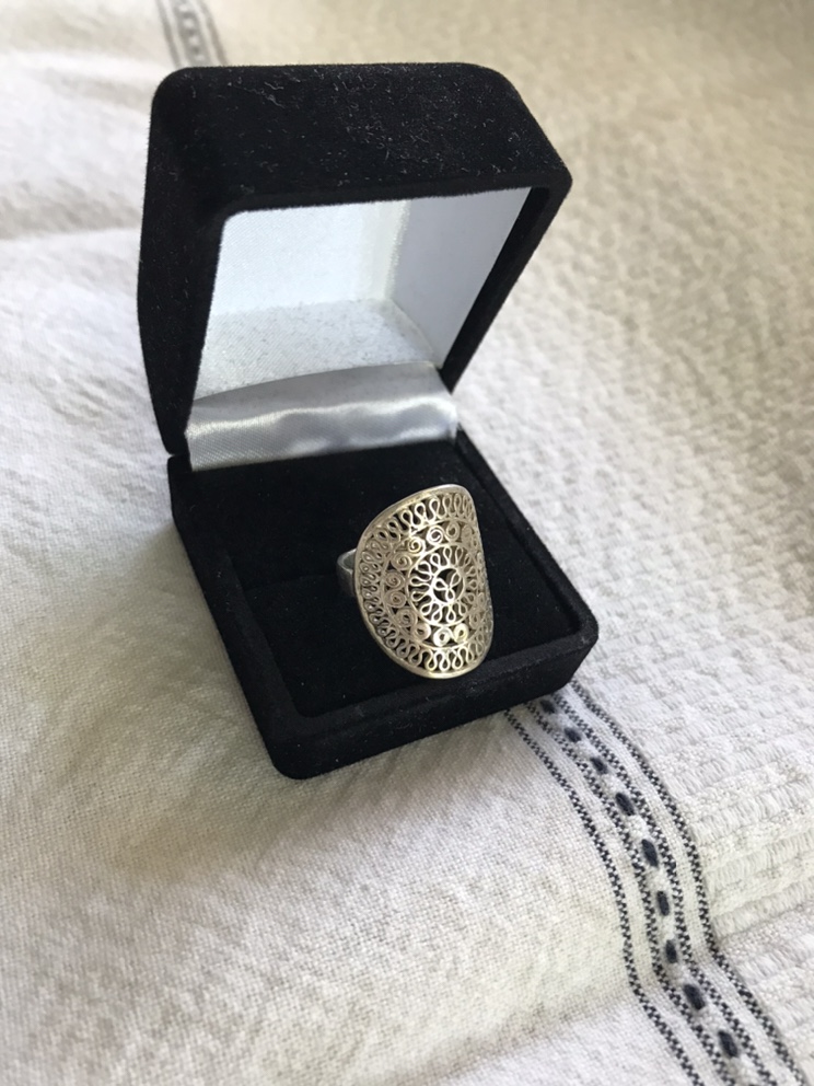 Silver Lace Ring thumbnail