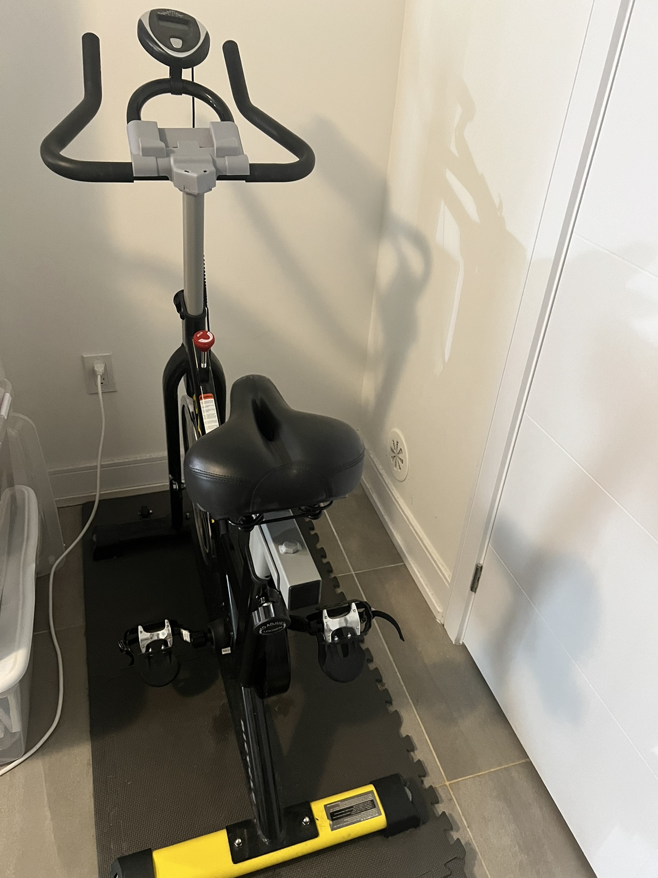 Stationary bike - photo 2