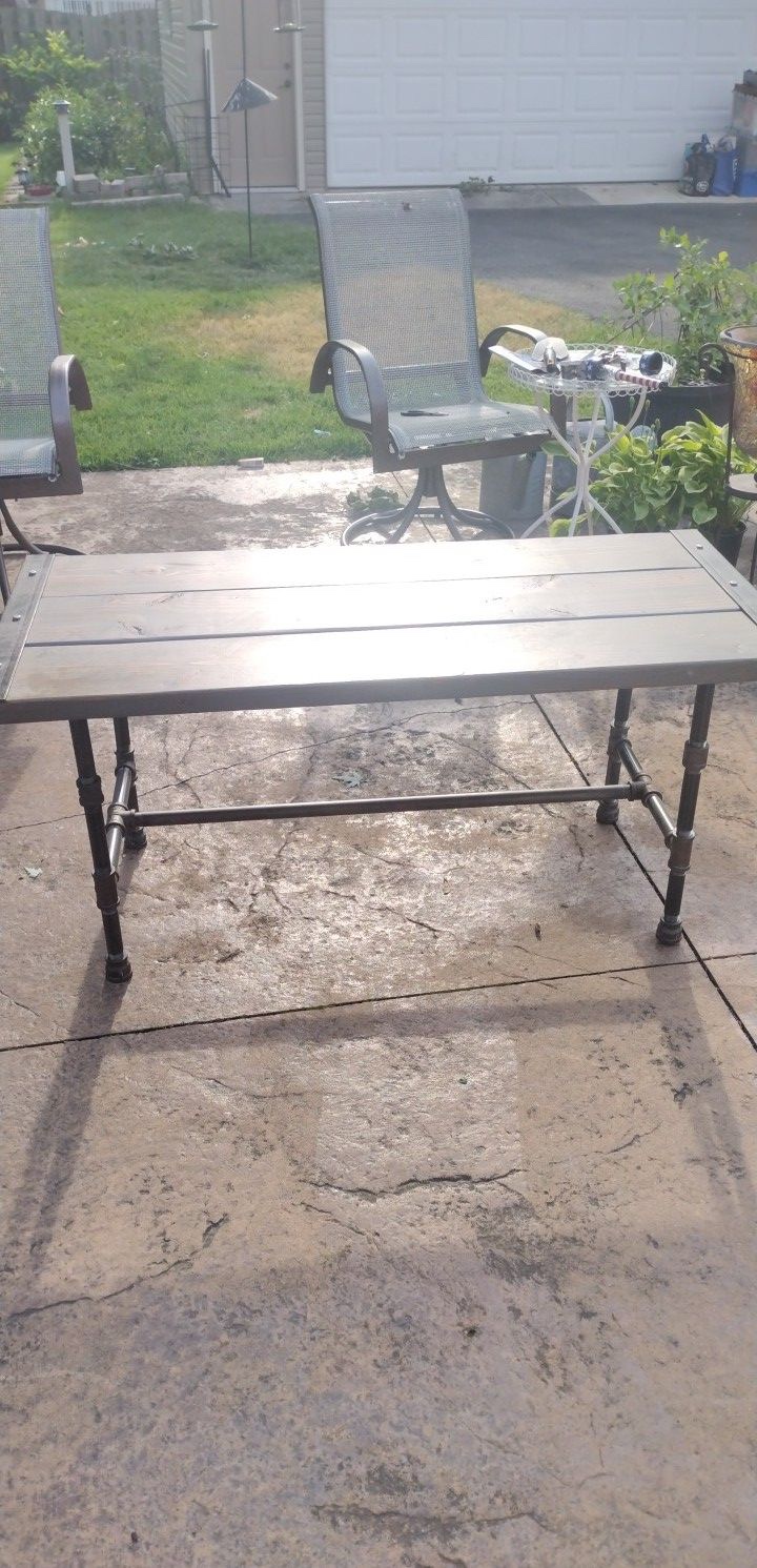 LIKE NEW INDUSTRIAL CONSOLE/COFFEE TABLE