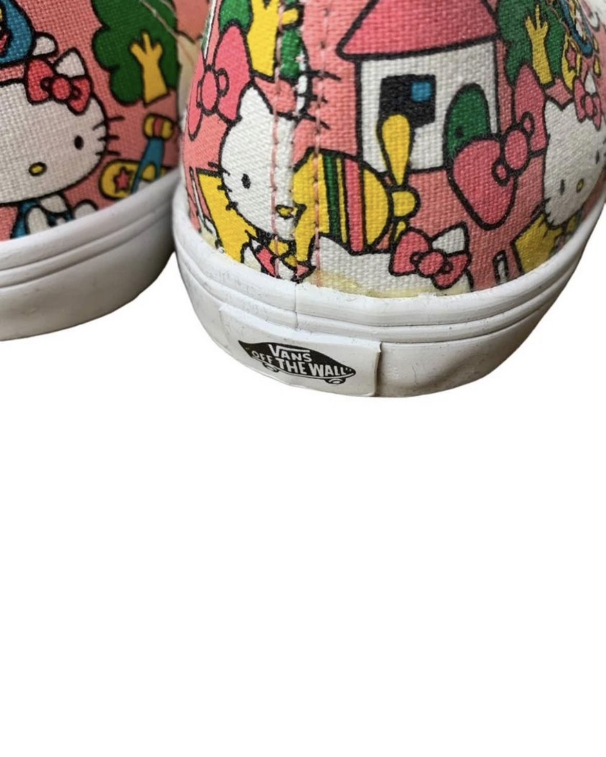 NEW Hello Kitty Vans Shoes Size 6.5 - photo 4