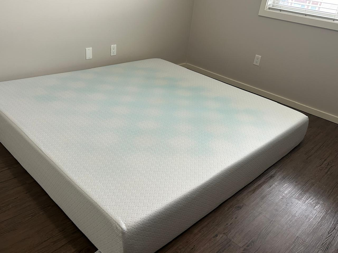 King sized Mattress 6 months old for sale $180 or best offer - photo 3