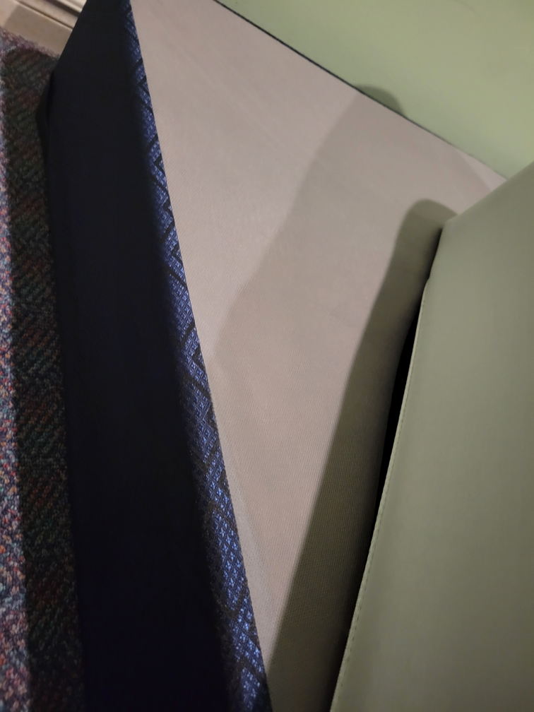 Full / double size 12" mattress and 7" spring box - photo 2