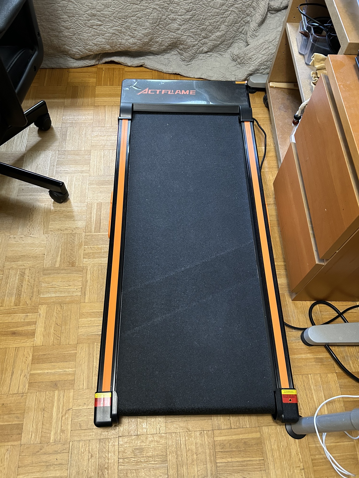 Walking pad Treadmill with incline
