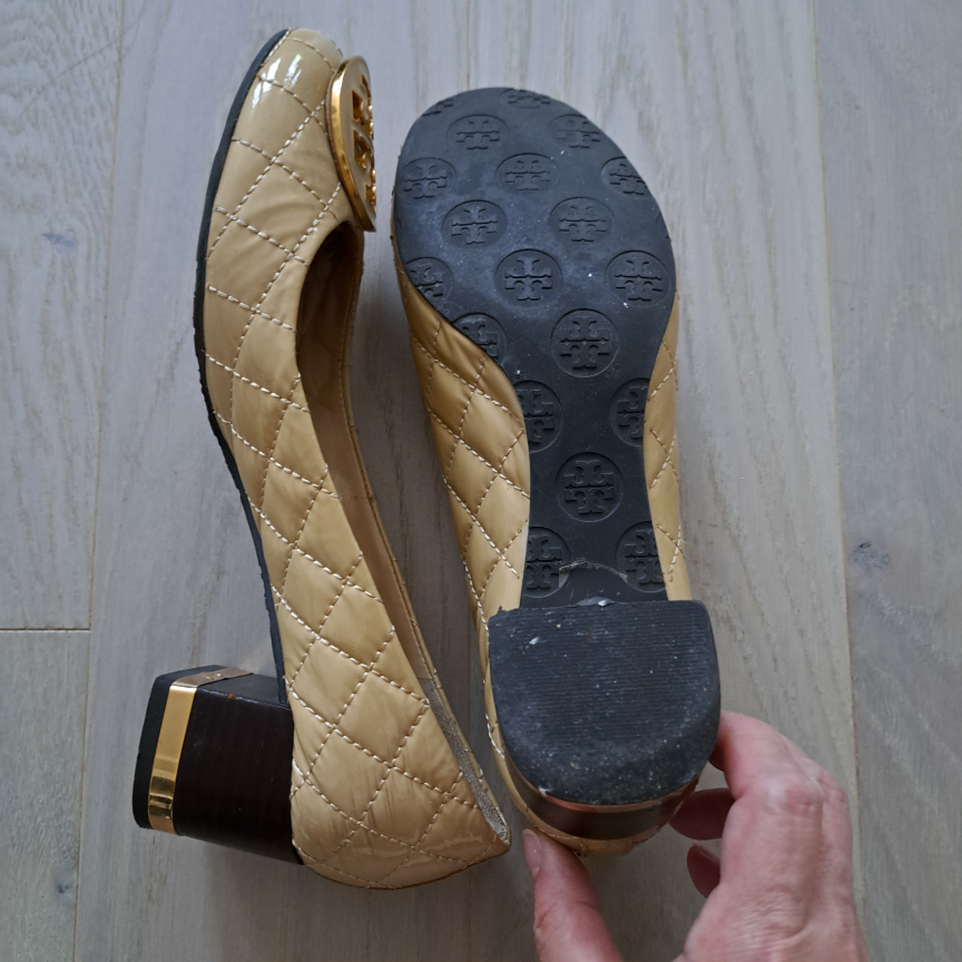 Tory Burch shoes image indicator(2)